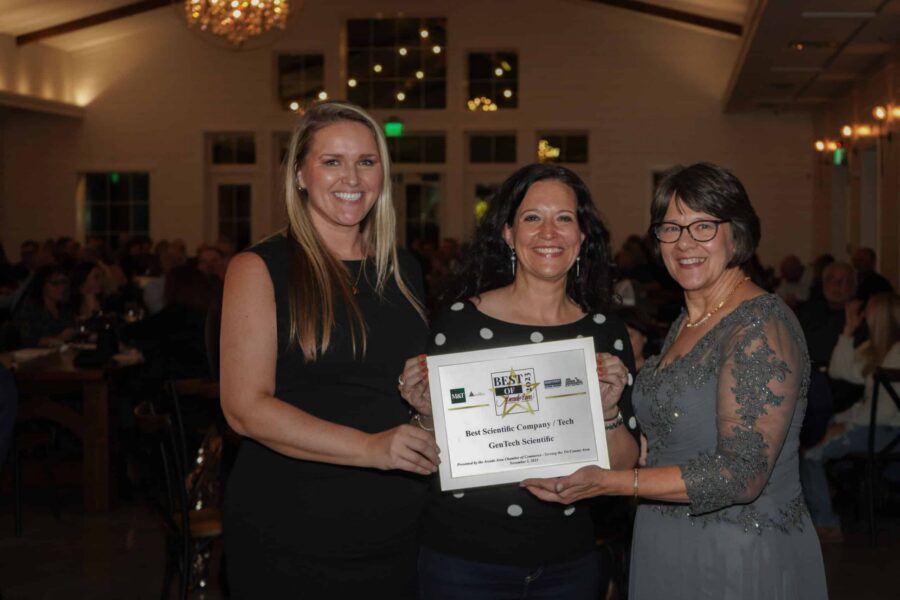 GenTech Scientific staff at gala, receiving award for Best Scientific Company